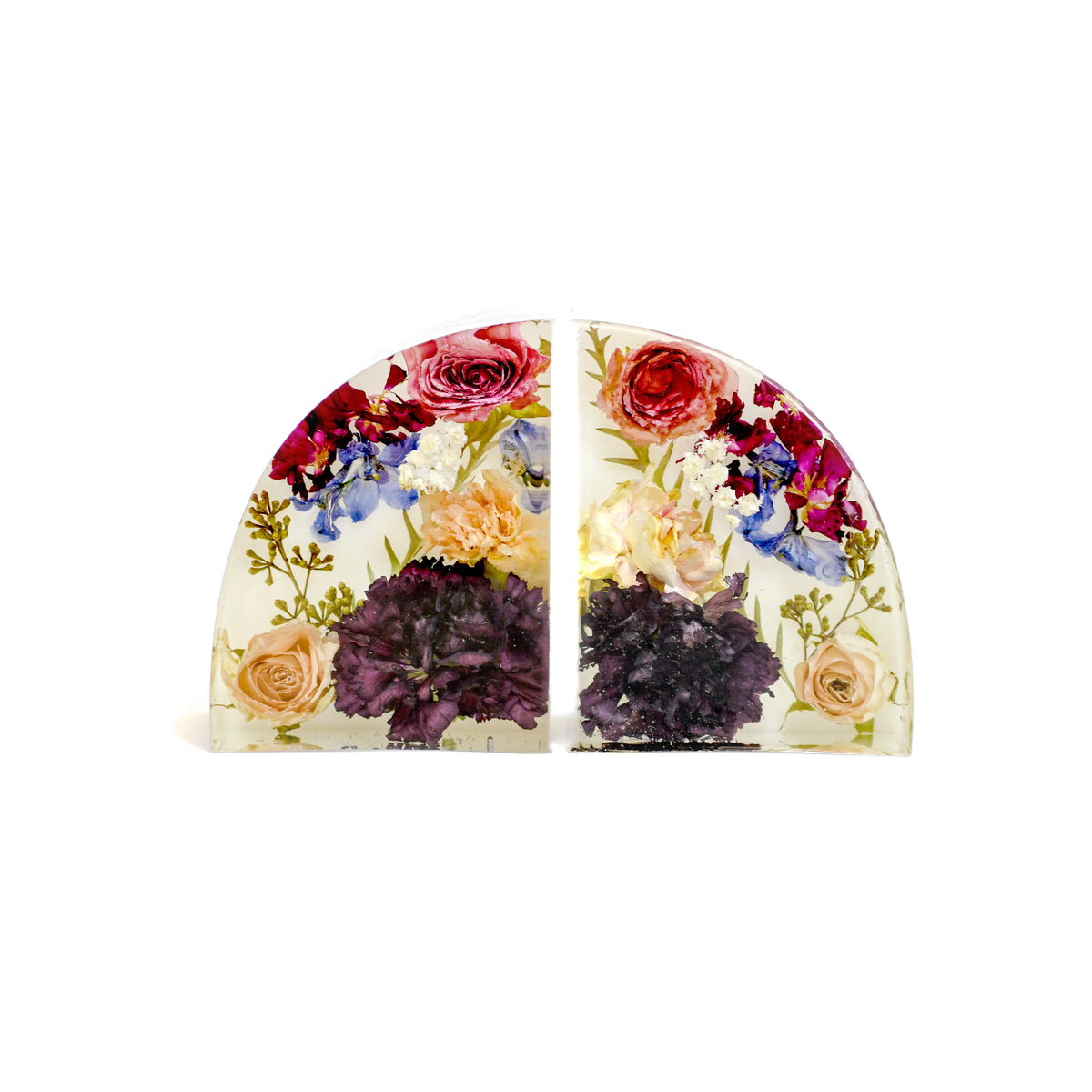 Stylish custom floral bookends from Bloomsake, highlighting a harmonious blend of dried flowers and resin, perfect for home decor.