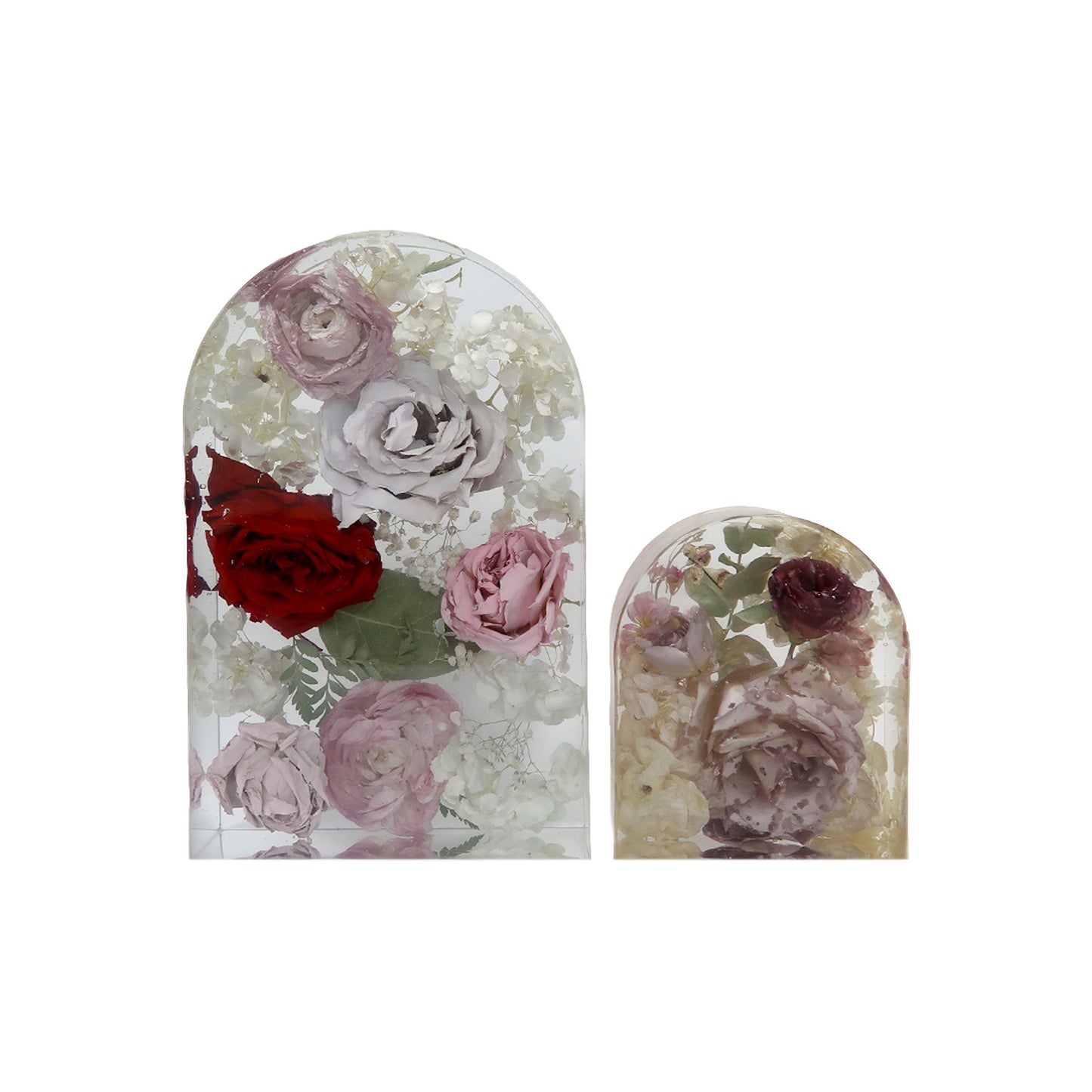 Artistic presentation of the Arch Block - Custom Resin Flower Display, highlighting the delicate arrangement of dried flowers.