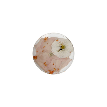 Stunning floral preservation coaster showcasing vibrant dried flowers, ideal for small blooms.