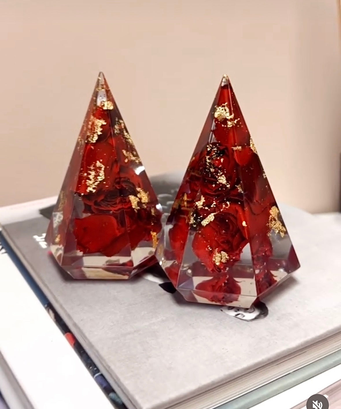 Color Enhancing Charge - For Small Piece for Vibrant Blooms