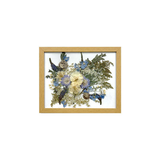 Custom Natural Pressed Flower Frame showcasing vibrant dried flowers in an elegant design.